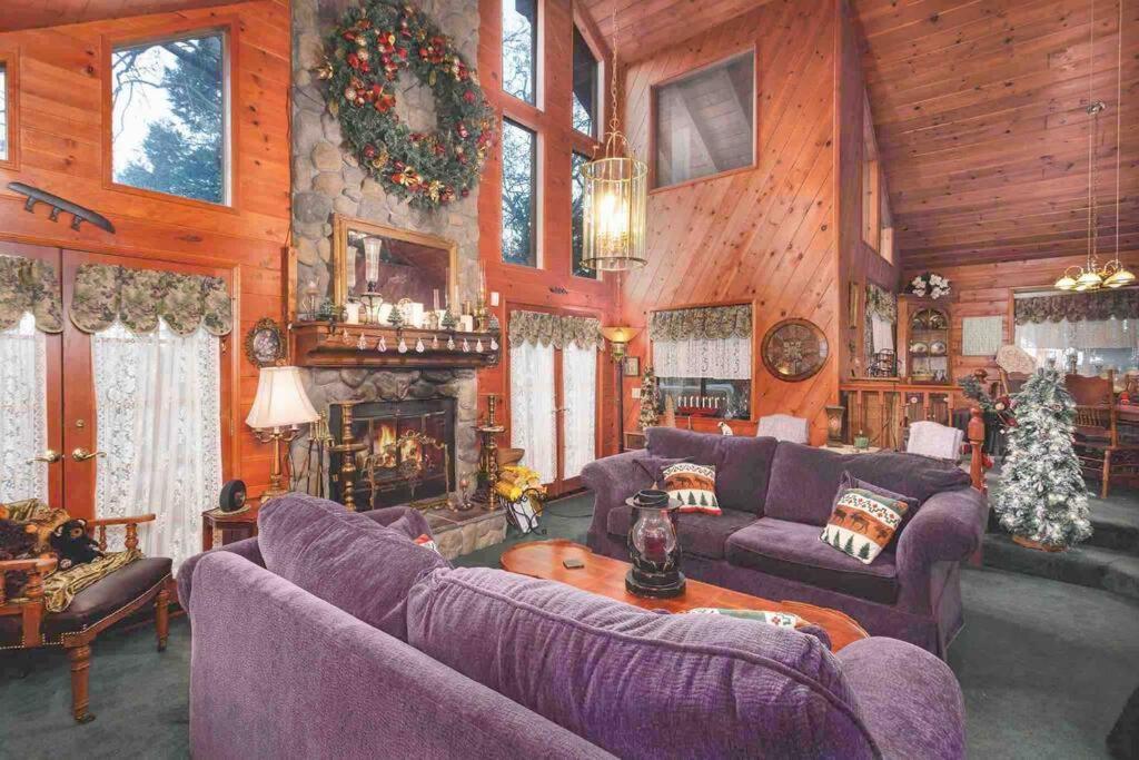 Lakeview 3-Story Winter Home Crestline Zewnętrze zdjęcie